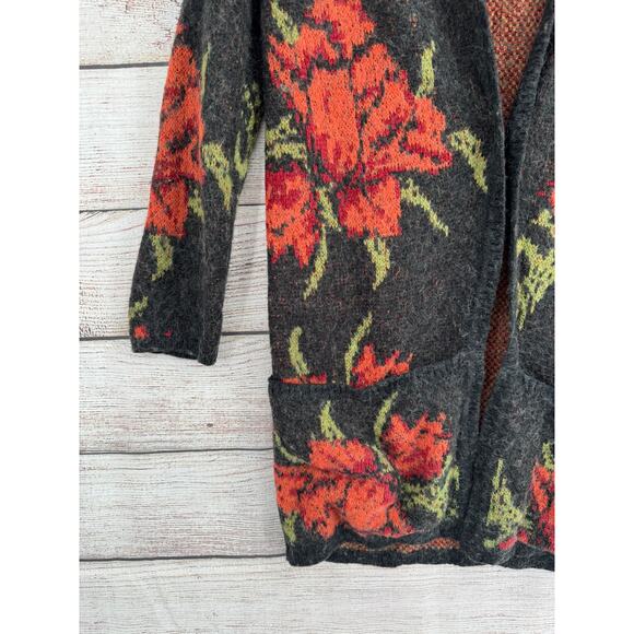 Free People Floral Knit Cardigan Sweater Womens Small Black Red Wool Blend - Picture 5 of 12